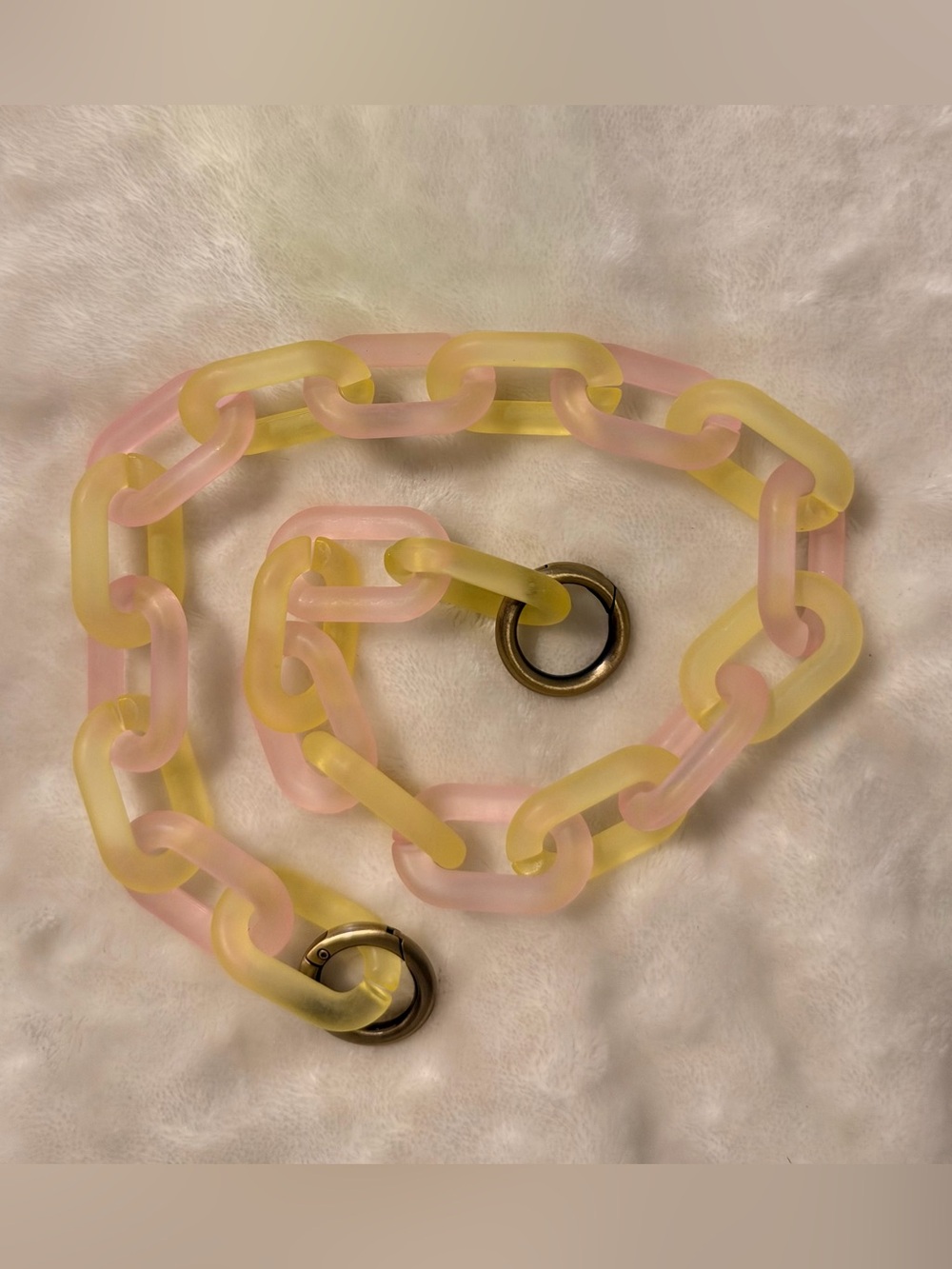 Parker Thatch - Shoulder Link Strap in Pale Yellow and Pink